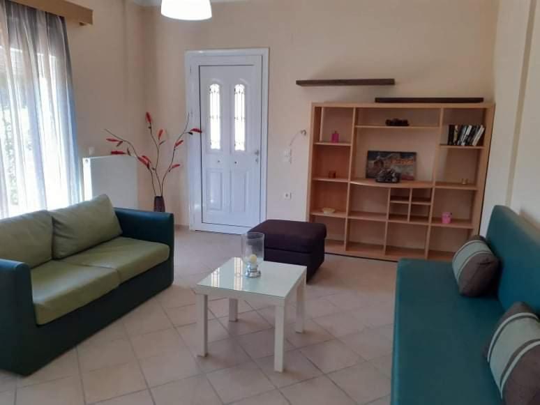 Aestas Apartment Laganas Ngoại thất bức ảnh