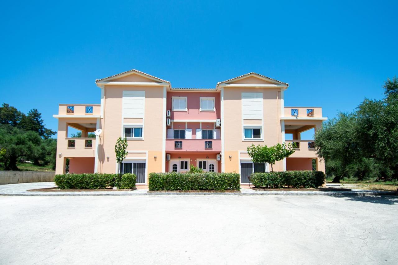 Aestas Apartment Laganas Ngoại thất bức ảnh